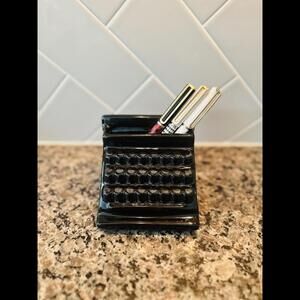 Type Writer Desk Accessory Vase Pen Holder